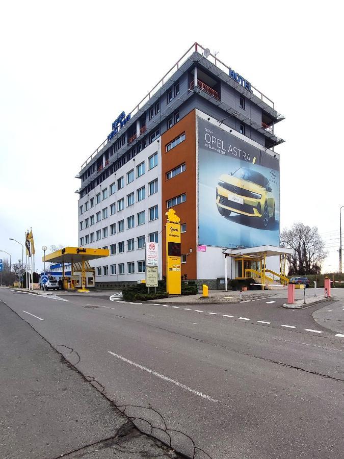 Hotel Jurki Dom Bratislava Exterior photo
