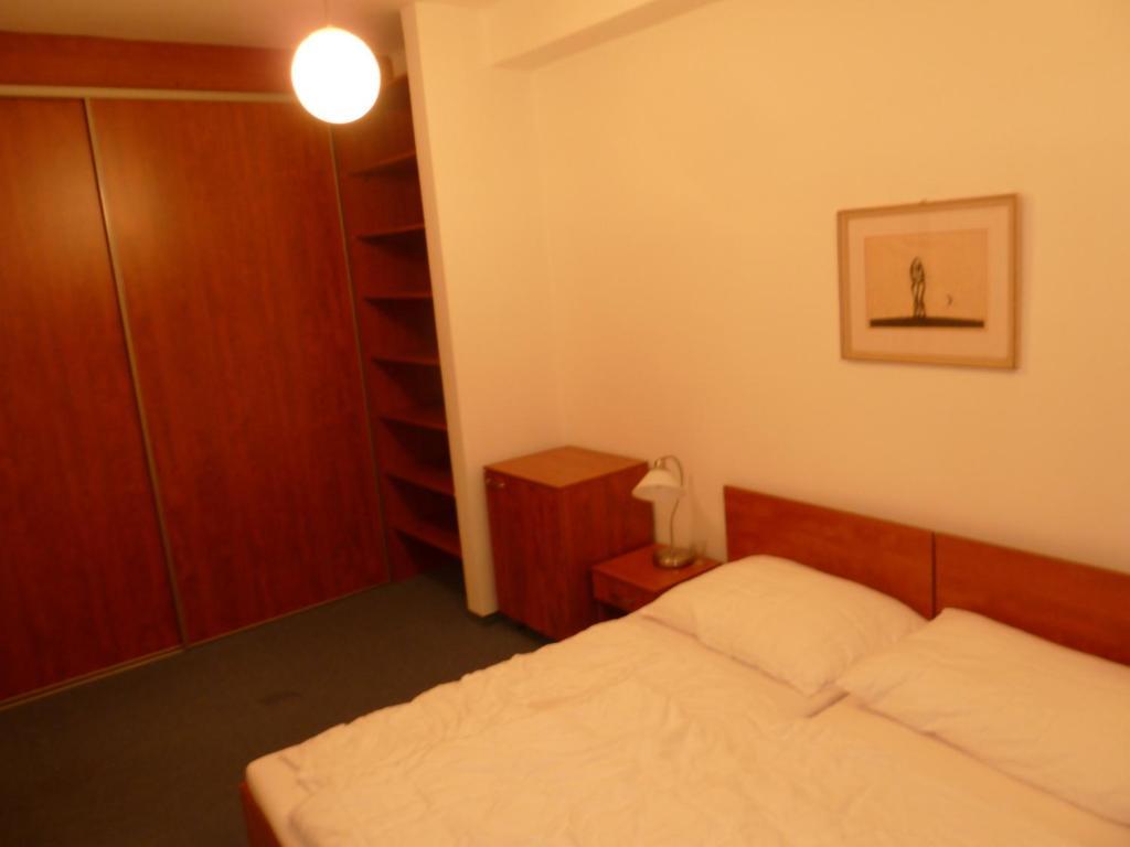 Hotel Jurki Dom Bratislava Exterior photo